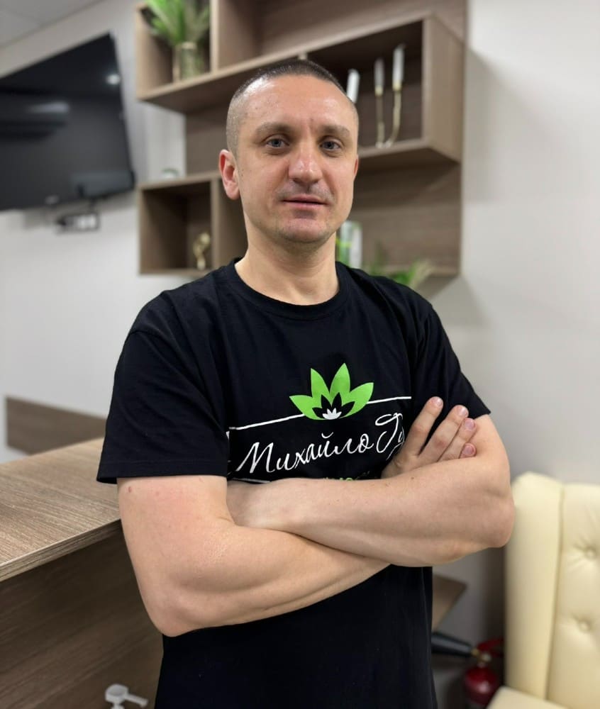 Масажист Києва Руслан